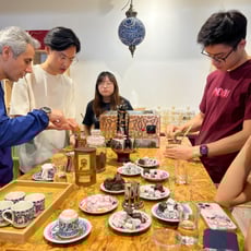 img-careers-header-staff-2