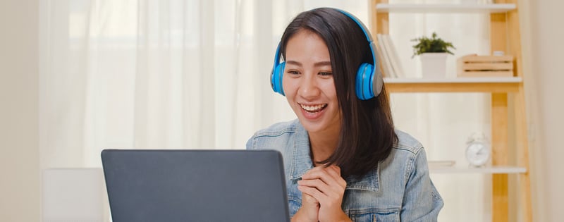 How to Run a Webinar and Keep Your Audience Engaged featured image